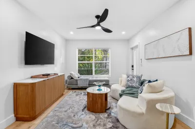 323 DE CARIE Street #1 1