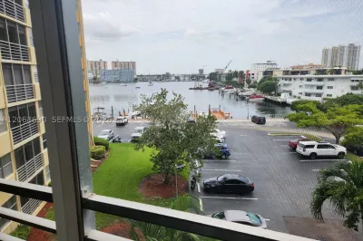 100 Golden Isles Dr #409 1