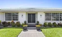 2196 SE Flanders Road Photo