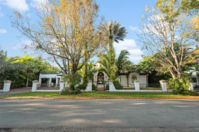 1253 Sorolla Ave 1