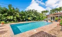 200 Cascade Lane Photo