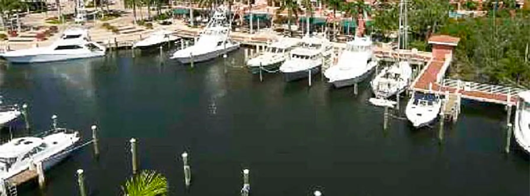 Jupiter Yacht Club Condos