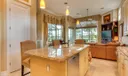 9022 Lakes Boulevard Photo