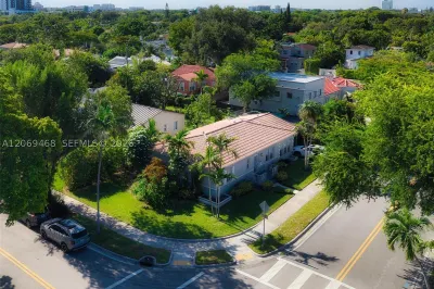 2470 SW 23rd Ave 1