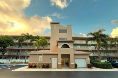 12560 Majesty Circle 1
