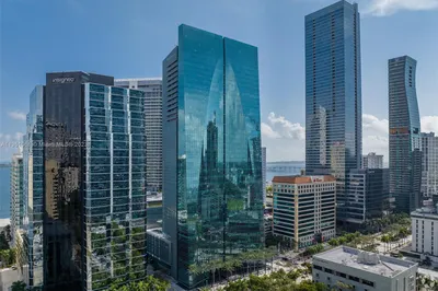 1395 Brickell Ave #3206 1