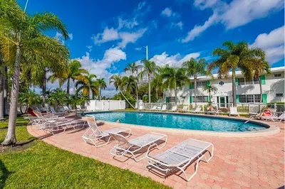 1851 NE 62nd Street #507 1
