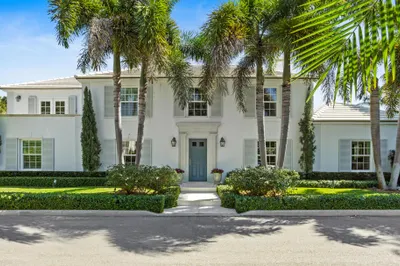 327 Arabian Road 1