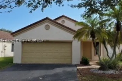 1486 Mira Vista Cir 1