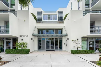 111 SE 1ST Avenue #406 1