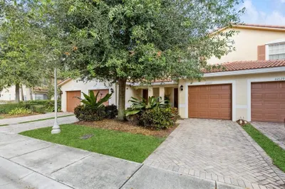 22131 Majestic Woods Way 1