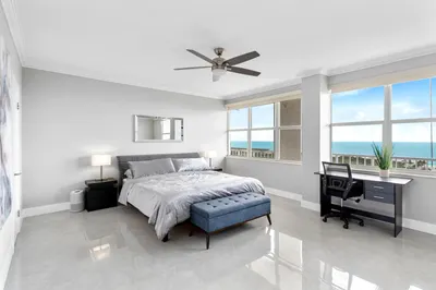 2800 E Sunrise Boulevard #19d 1