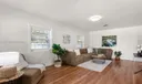 341 E 58th St Photo