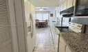 957 W 67th St Photo