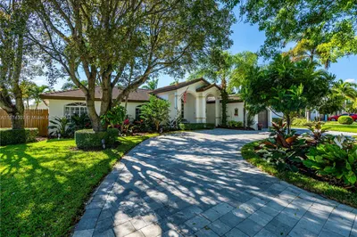 18240 SW 149th Ave 1