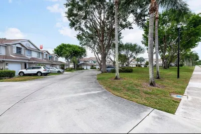 9217 Boca Gardens Circle S #D 1