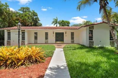 45 South Drive 1