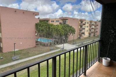 399 NW 72nd Ave #310 1