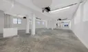 727 Collins Ave Photo