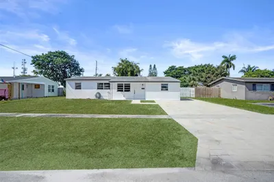 1437 SW 1st Avenue 1