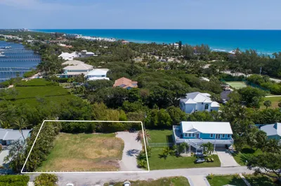 5157 NE Shore Village Terrace 1