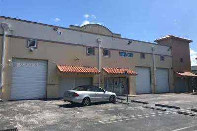 12300 SW 130th St #7 1