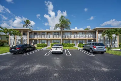 1131 Calamondin Ter 204 Terrace #204 1