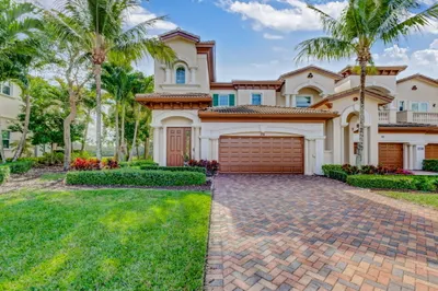 258 Tresana Boulevard #108 1