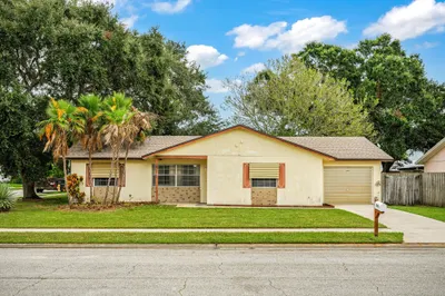 2147 Sandalwood Drive 1