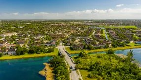 Luminara: Modern Living in Homestead