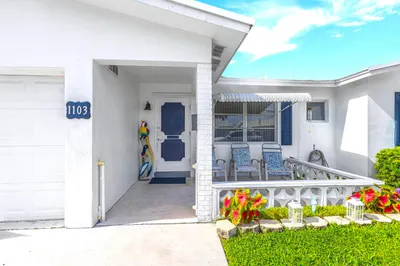 1103 Siesta Avenue 1