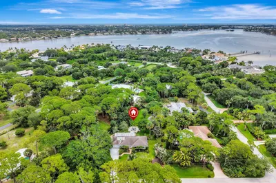 5531 Hibiscus Road 1