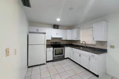5899 Mango Road 1