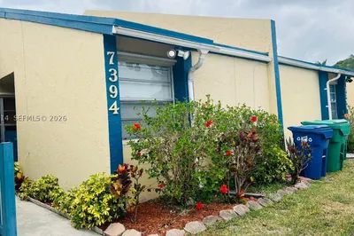 7394 NW 34th St 1