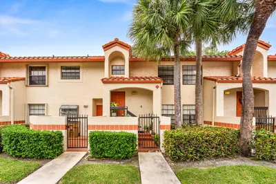 906 CONGRESSIONAL Way #906 1