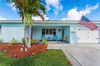 3389 NE Linda Drive 1