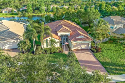 1260 SE Illusion Isle Way-37