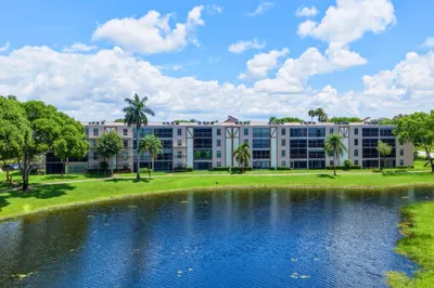 7280 Amberly Lane #201 1