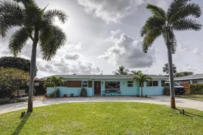 1808 Lake Osborne Drive 1