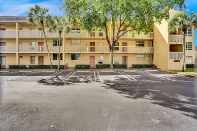 6020 NW 64th Ave #110 1