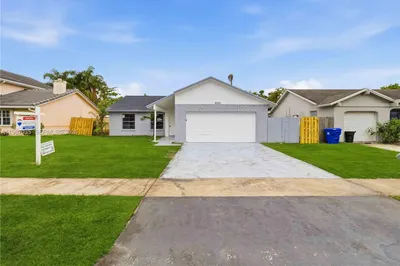 8500 SW 20th St 1