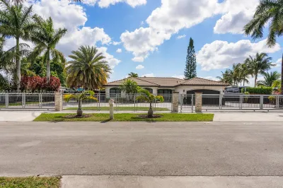 17091 SW 156th Ct 1