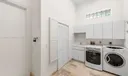 296 Ocean Blvd Photo