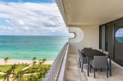 10205 Collins Ave #1504 1
