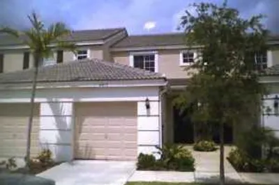4871 Palmbrooke Circle 1