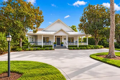 807 Carolina Circle Sw 1