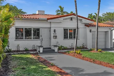 9324 Byron Ave 1
