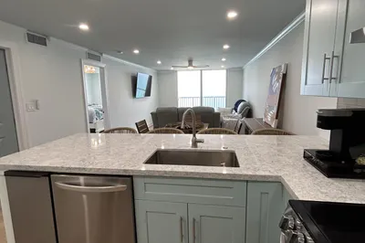 400 N Surf Road #1105 1