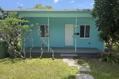 1444 NW 4th Street 1