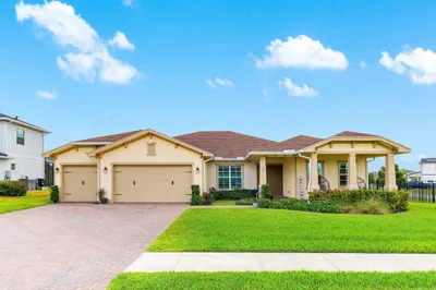 962 Castaway Court 1